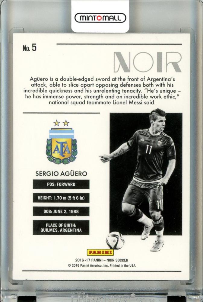 2016-17 Panini Noir Sergio Aguero #5 Black and White Platinum09/10 Argentina
