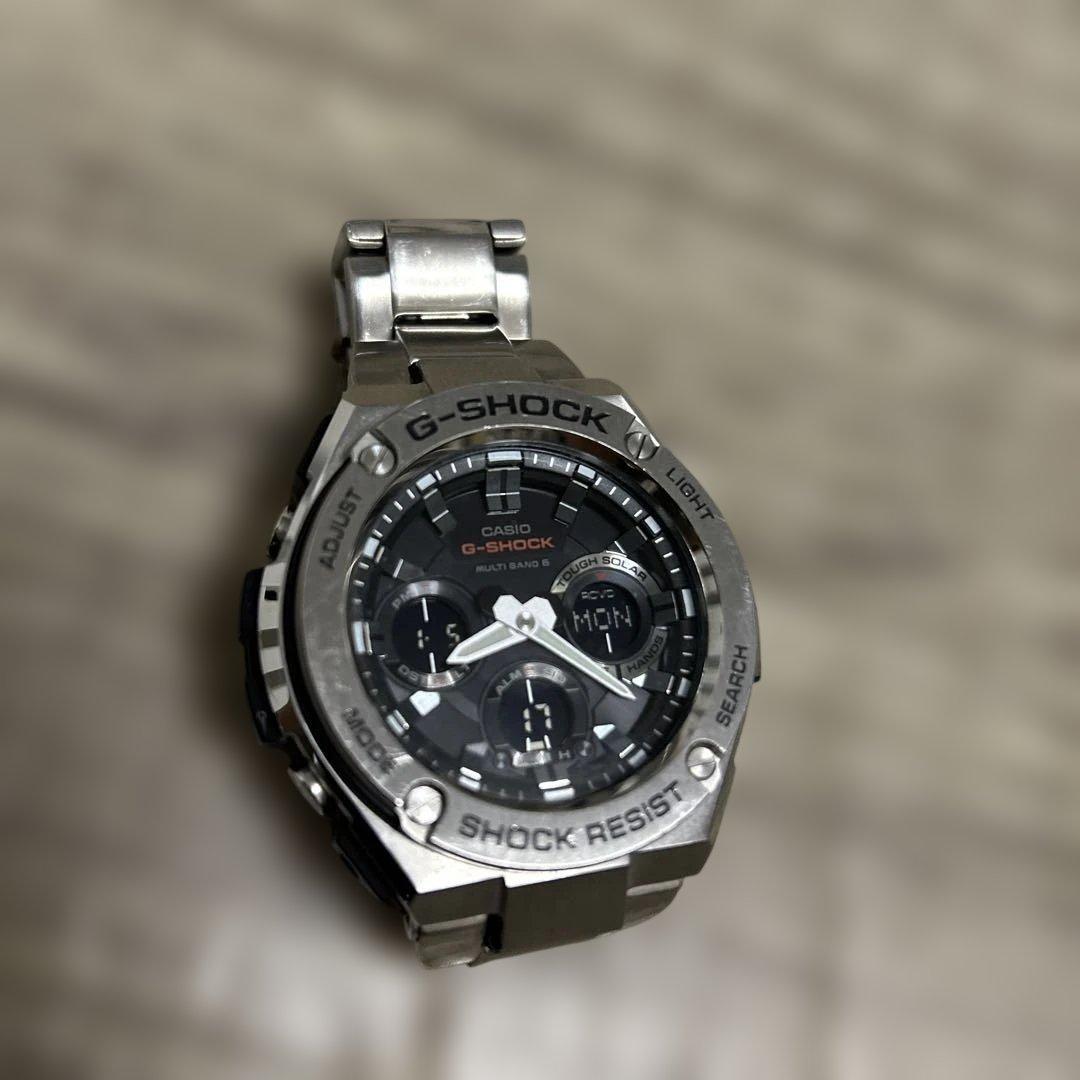 Casio G-Shock G-Steel GST-W110D Hybrid Watch with Solar Radio Control Japan Import