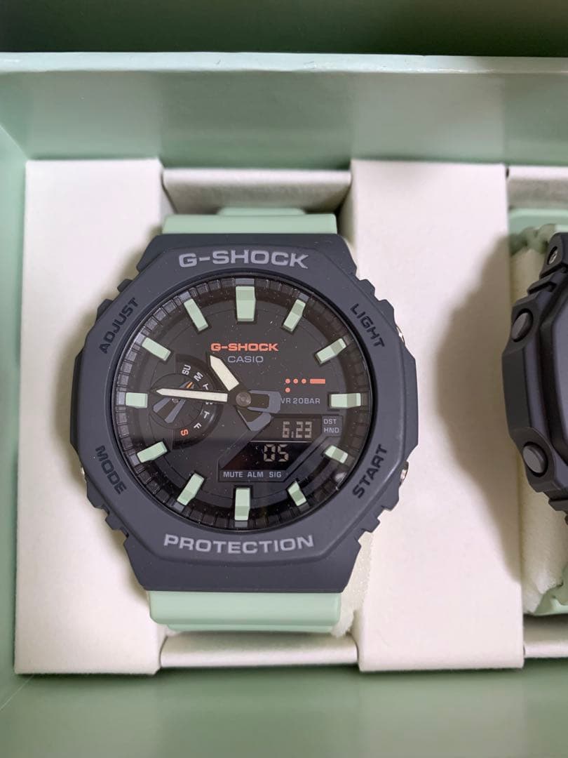 Casio G-Shock G-REINFORCED 5611 Christmas Limited Pair Set Mens Womens Watches — Japan Import