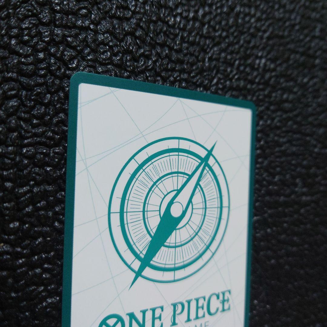 One Piece Carrot Don Super Parallel Gold collectible card unused with sleeve and padding, Japan import