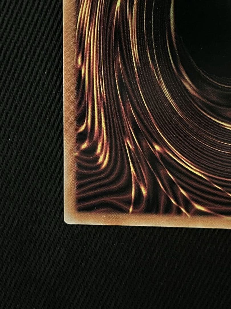 Konami Yu-Gi-Oh OCG Chaos Origins token card Japan import with slight crack on back pattern