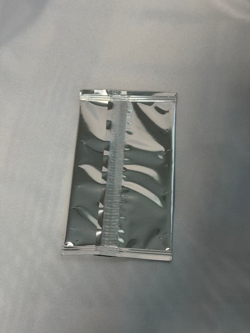 Yu-Gi-Oh! Blue-Eyes Alternative White Dragon promotional card pack from The Dark Side of Dimensions Japan import