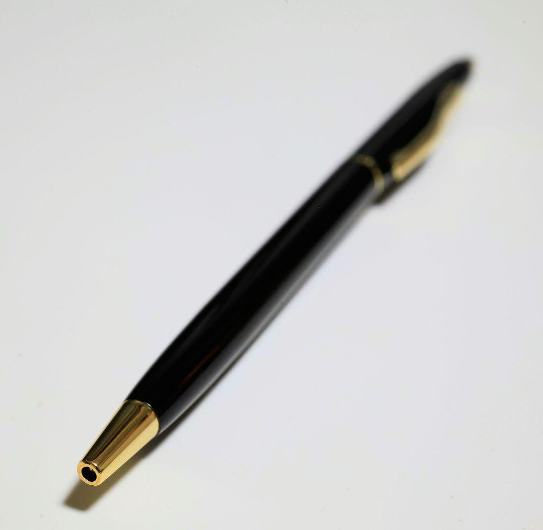 Cross Classic Design black and gold gel pen with slim body and twist mechanism