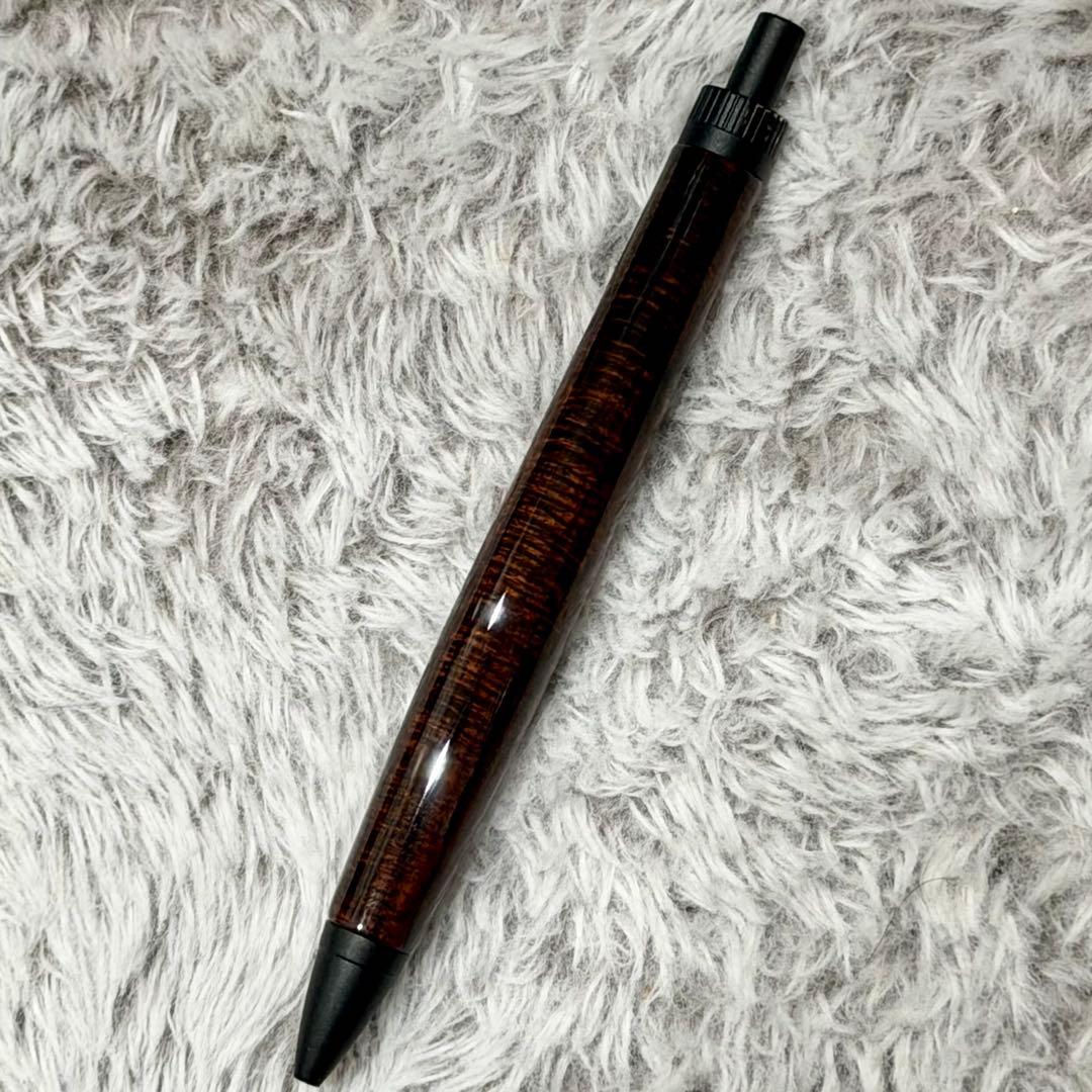 Yoshino Rosewood Pen with Micro Curl Pattern — Japan Import