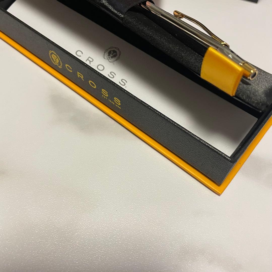Cross Silver and Gold Design Ballpoint Pen with Premium Case