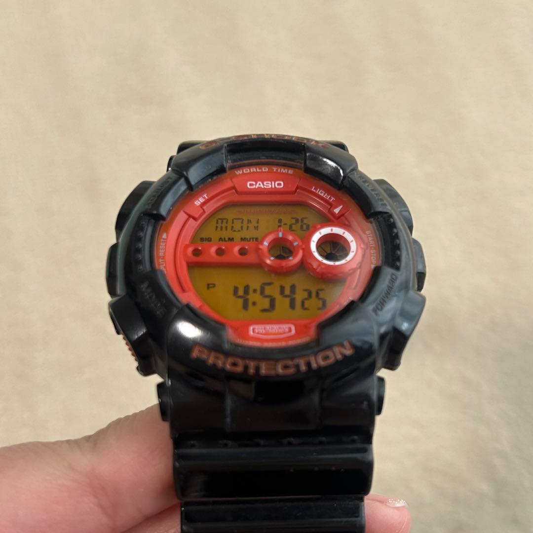 Casio G-Shock Digital Shock-Resistant Watch Black and Orange — Japan Import