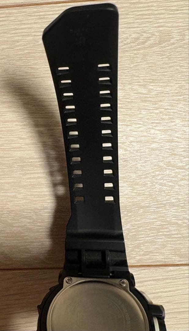 Casio G-Shock GA-400 Model Watch Black and White Shock Resistant Japan Import