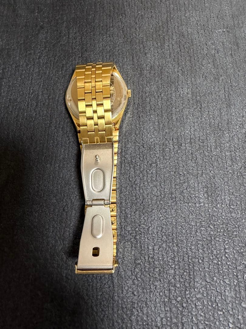 Casio Gold Quartz Watch with Date Display Model MTP-B146G-9AV — Japan Import