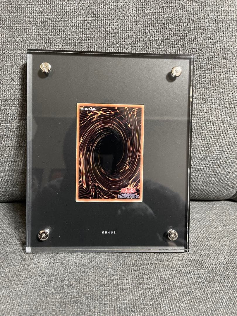 Yu-Gi-Oh Black Magician Girl single card made of stainless steel in excellent condition