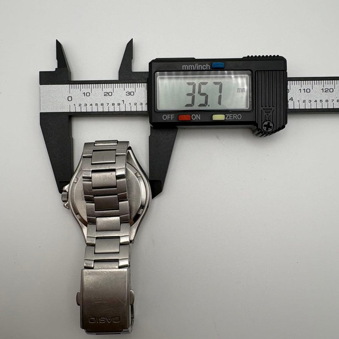 Casio MTP-1228DJ Vintage Mens Wristwatch with Date and Day, Silver Stainless Steel — Japan Import