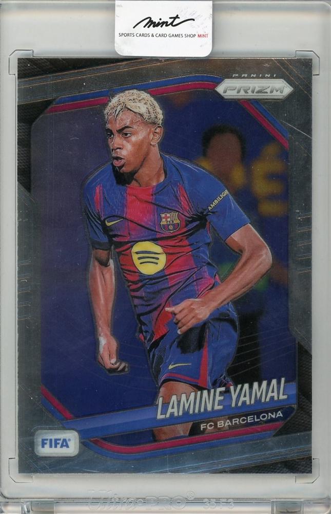 2025-26 PANINI PRIZM FIFA trading card of Lamine Yamal #245 from FC Barcelona