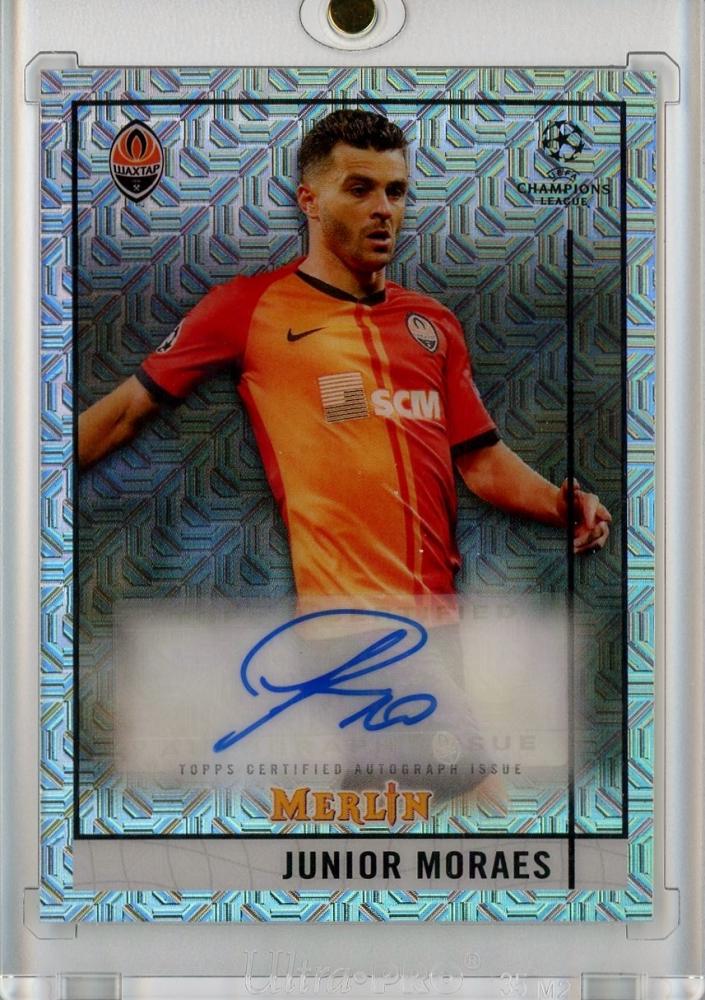 2020-21 Topps Merlin UEFA Champions League Junior Moraes Autographs Mojo Refractors card serial number 70 of 99