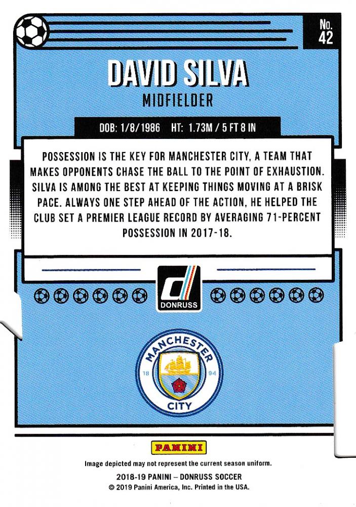 2018-19 Donruss Manchester City David Silva Base Gold Die-Cuts Parallel Card numbered 06 of 10