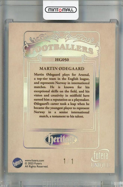 2023-24 Futera Unique World Football Diego Forlan Heritage Rainbow ※Back side notation Martin Udegol player (1of1!) 1/1