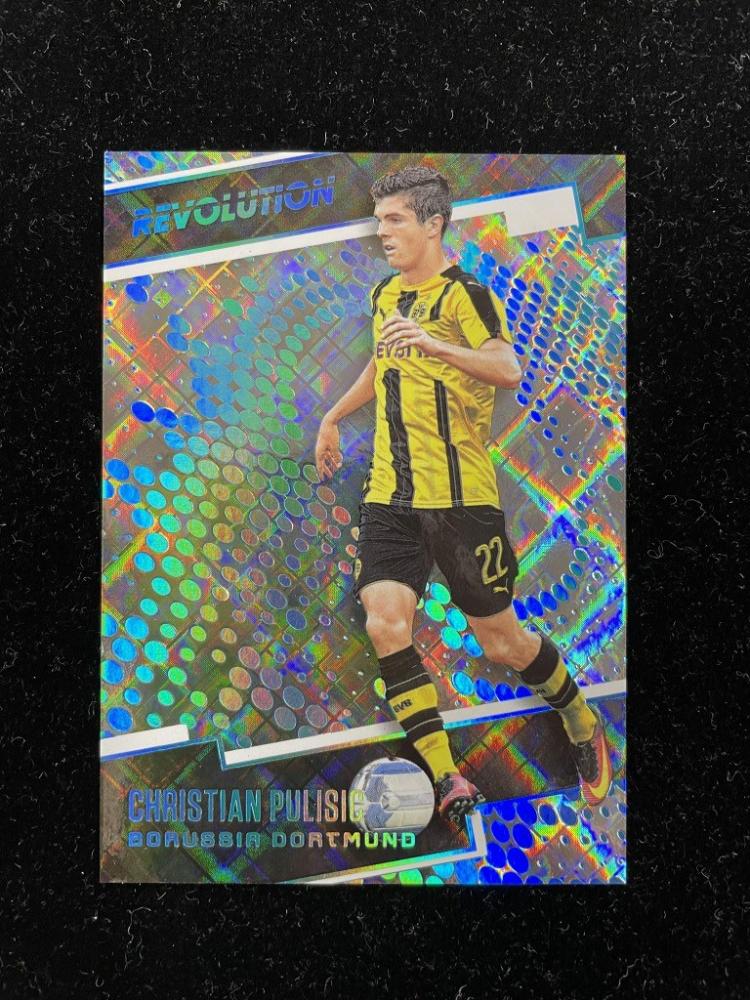 2017 Panini Revolution Borussia Dortmund Christian Pulisic Base Cosmic Parallel trading card number 036 of 100