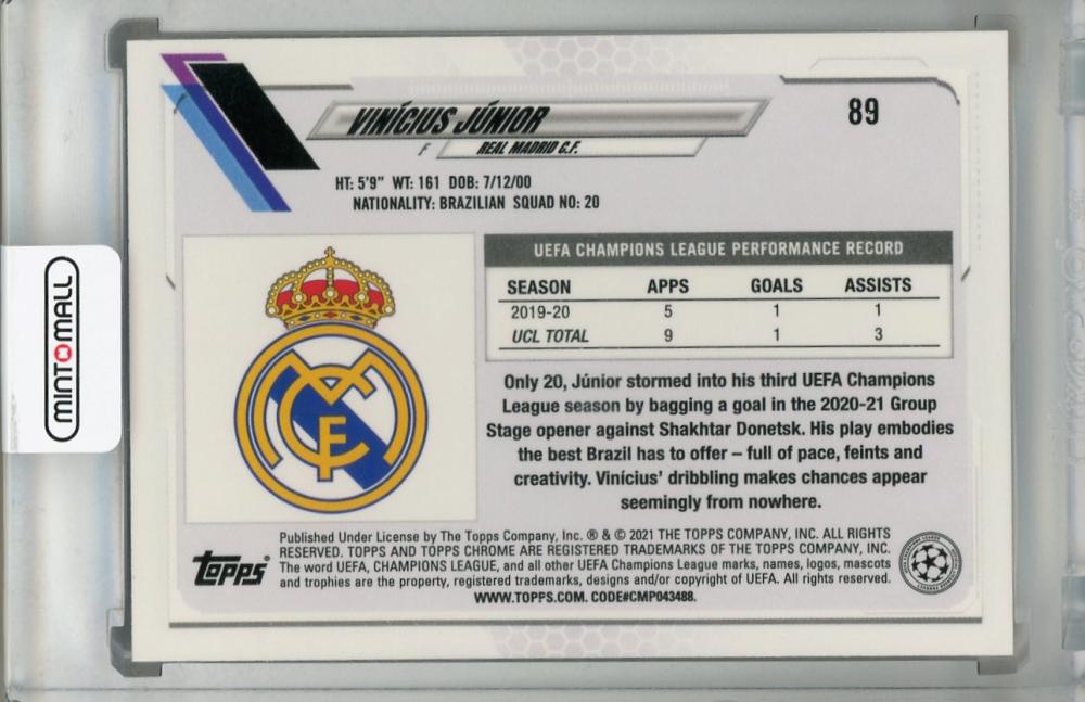 2020-21 Topps Chrome UEFA Champions League Vinicius Junior Base Orange Bubbles parallel card