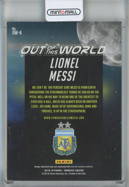 2018-19 Donruss Lionel Messi Out of this World #6 FC Barcelona