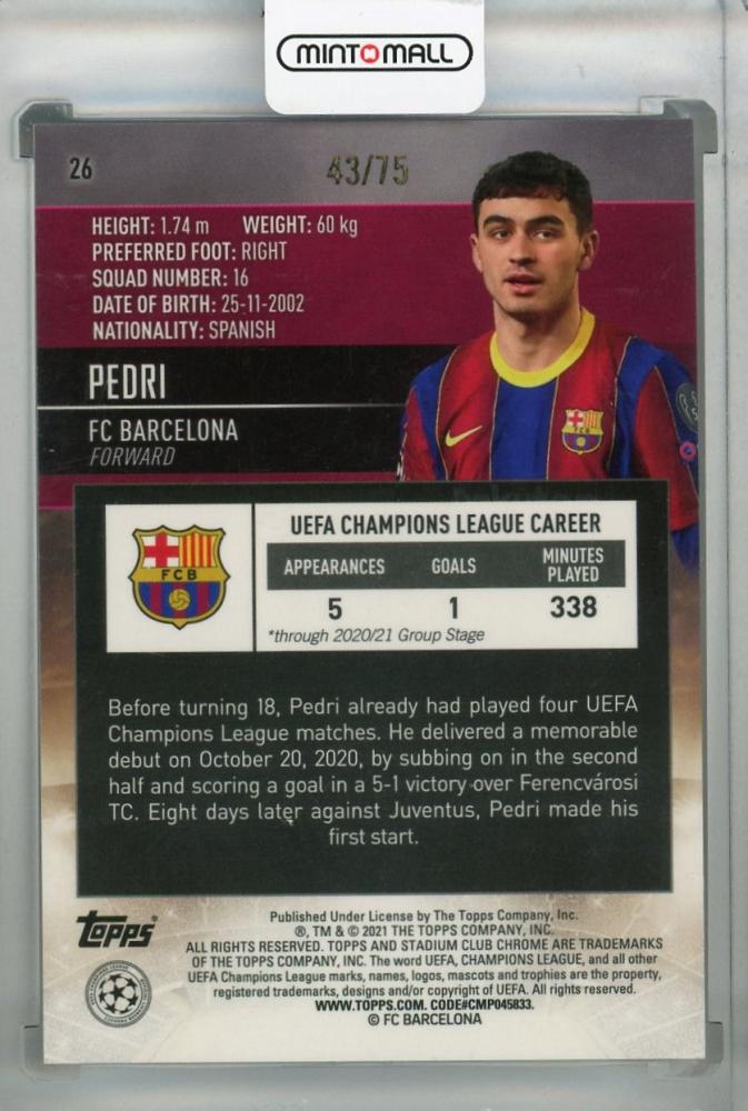 2020-21 Topps Stadium Club Chrome UEFA Champions League FC Barcelona Pedri Base Green/Yellow Electric card