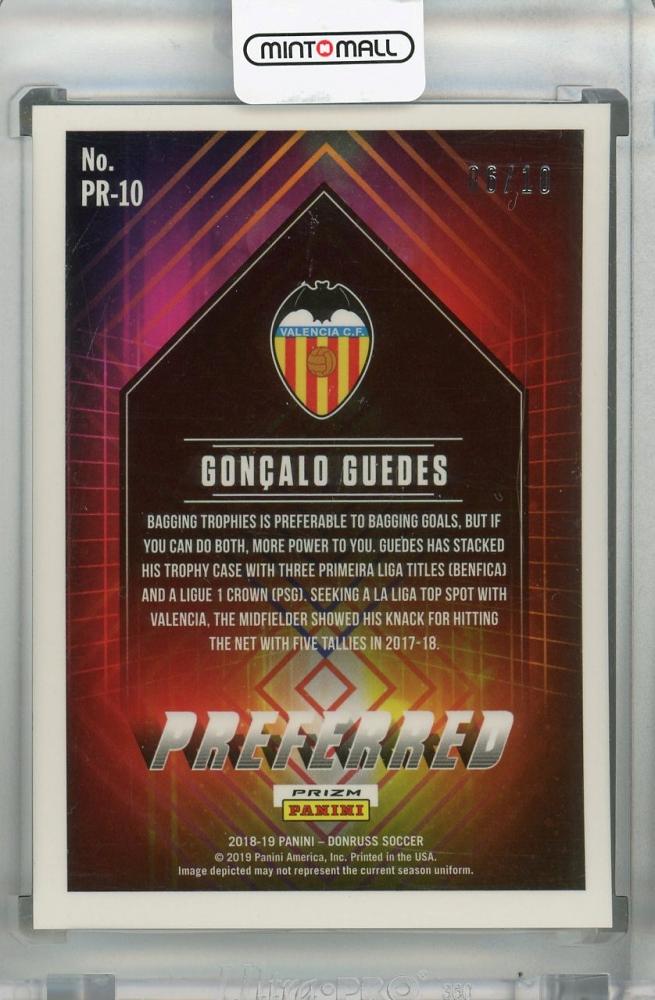 2018-19 Donruss Valencia CF Goncalo Guedes Preferred Gold parallel trading card numbered 06 of 10
