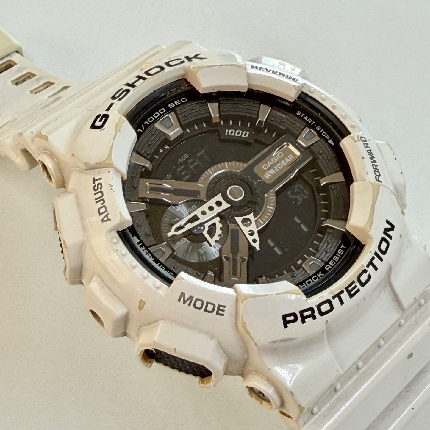 Casio G-Shock GA-110GW-7A Watch Module 5146 White and Black Used with Flaws — Japan Import