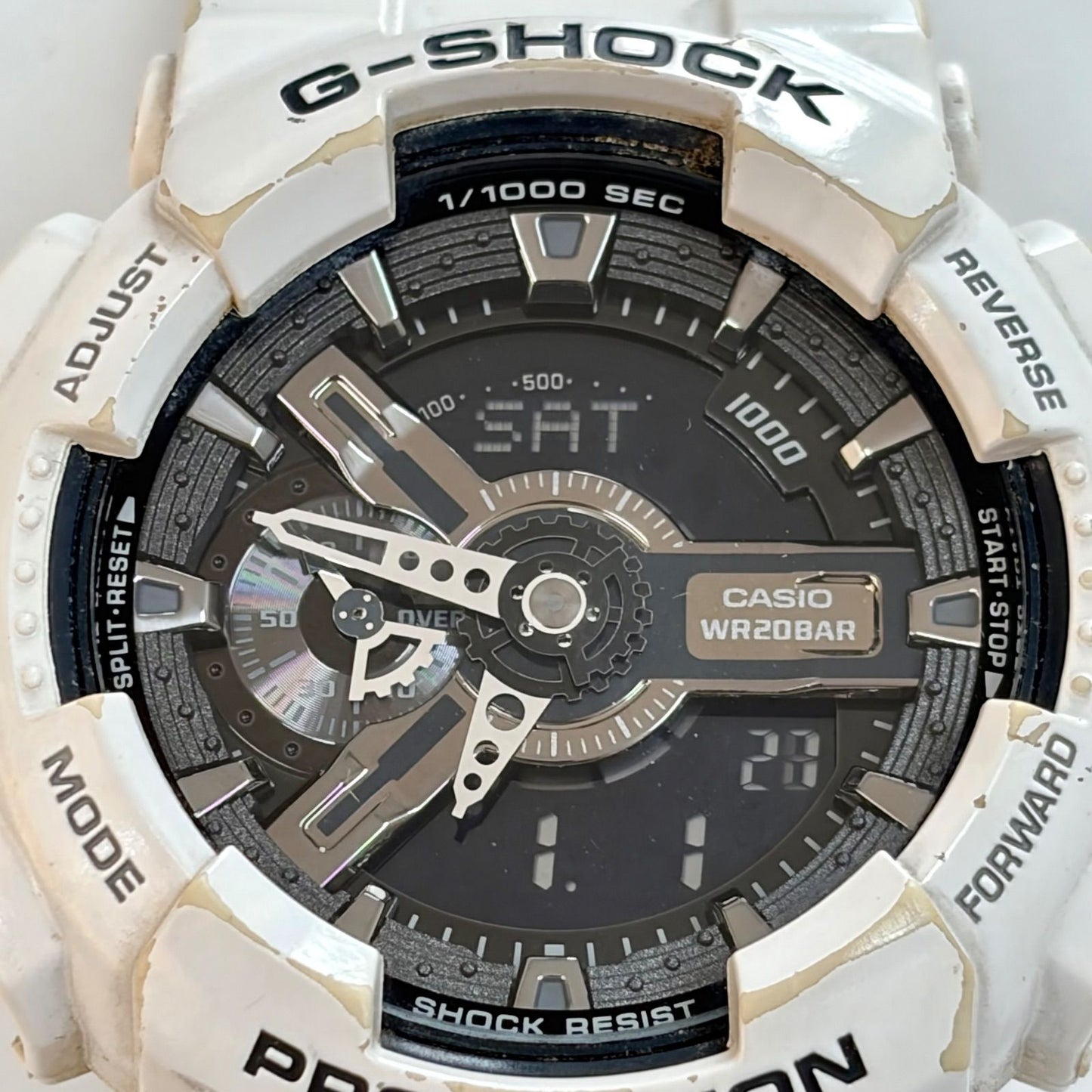Casio G-Shock GA-110GW-7A Watch Module 5146 White and Black Used with Flaws — Japan Import