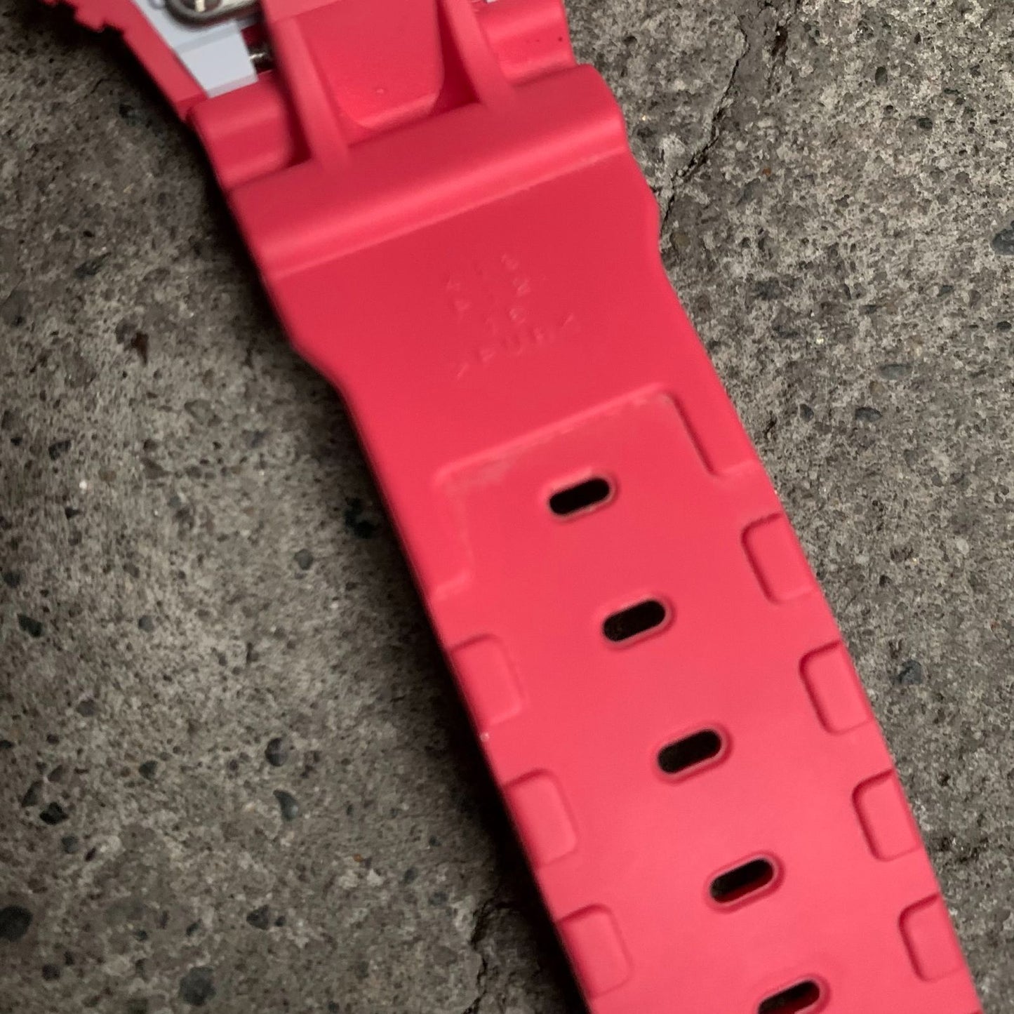 Casio G-Shock G-Lide GLX-5600VH-4JF Surf Pink Watch — Japan Import