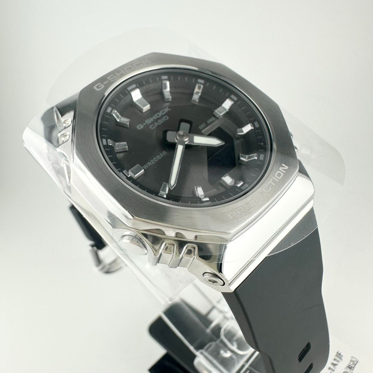 Casio G-Shock GM-S2110-1A1JF Women's Silver and Black Metal Covered Japan Import