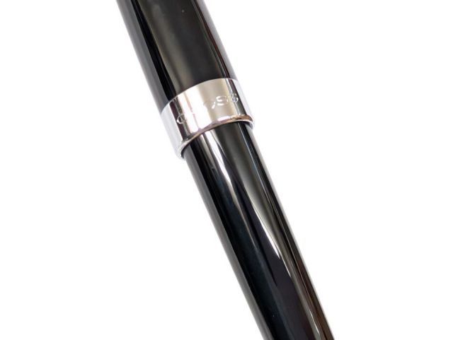 Used Cross ballpoint pen model Z1972 in black and silver with genuine ink, 14 cm length