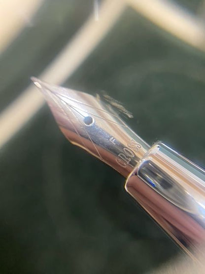 Cross Pen Brand F Fountain Pen Ink Included Model F8-3-15