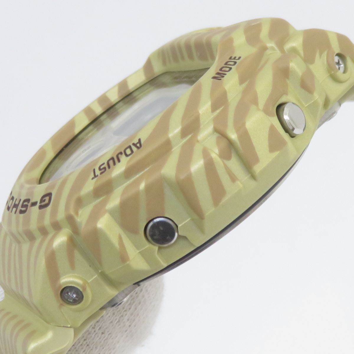 Casio G-Shock Zebra Camo Series DW-6900ZB-9 Quartz Watch — Japan Import