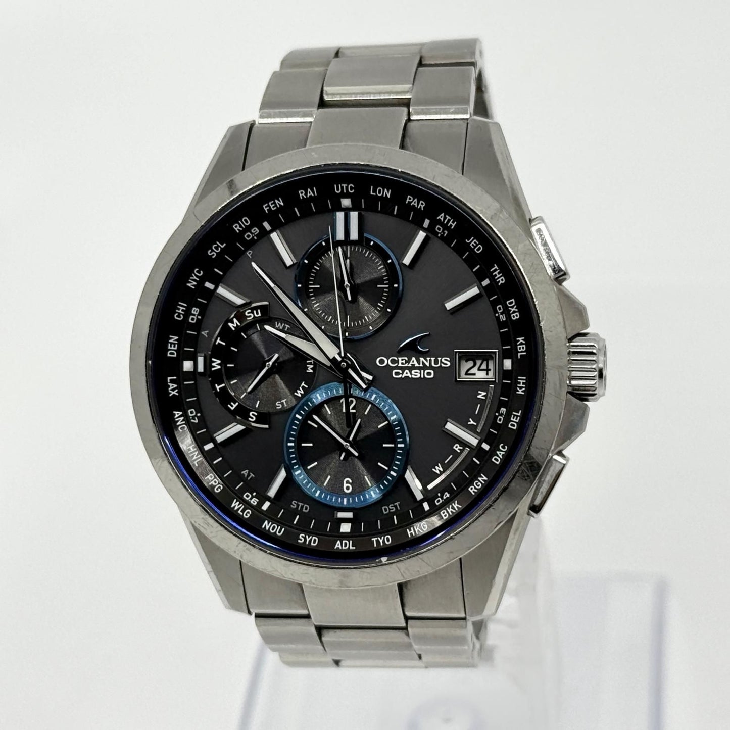 Casio Oceanus OCW-T2600-1AJF Solar Watch with Silver Case and Black Dial