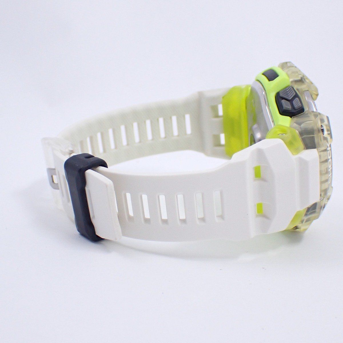 Casio G-Shock G-Squad G-Squad Heart Rate Bluetooth GPS Solar Radio Men’s Watch GBD-H1000-7A9JR — Japan Import
