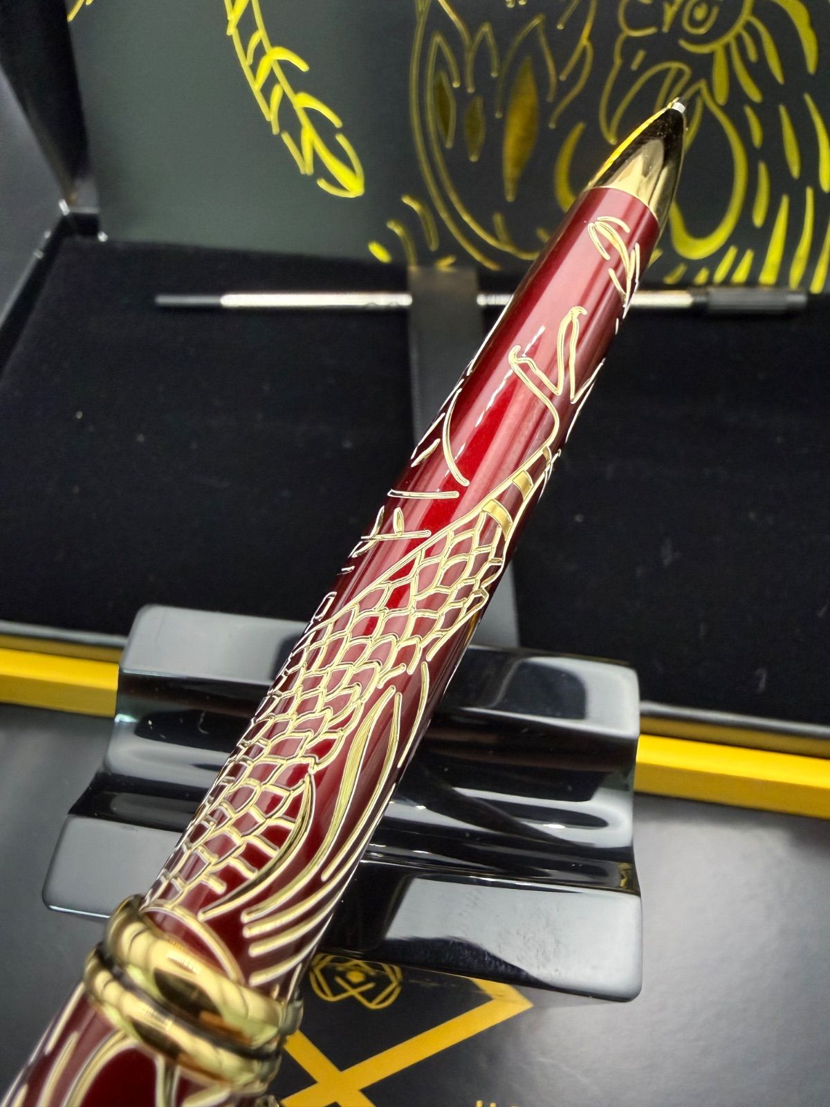 Cross Taunzt 2017 Year of the Rooster Rare Twist Ballpoint Pen Japan Import