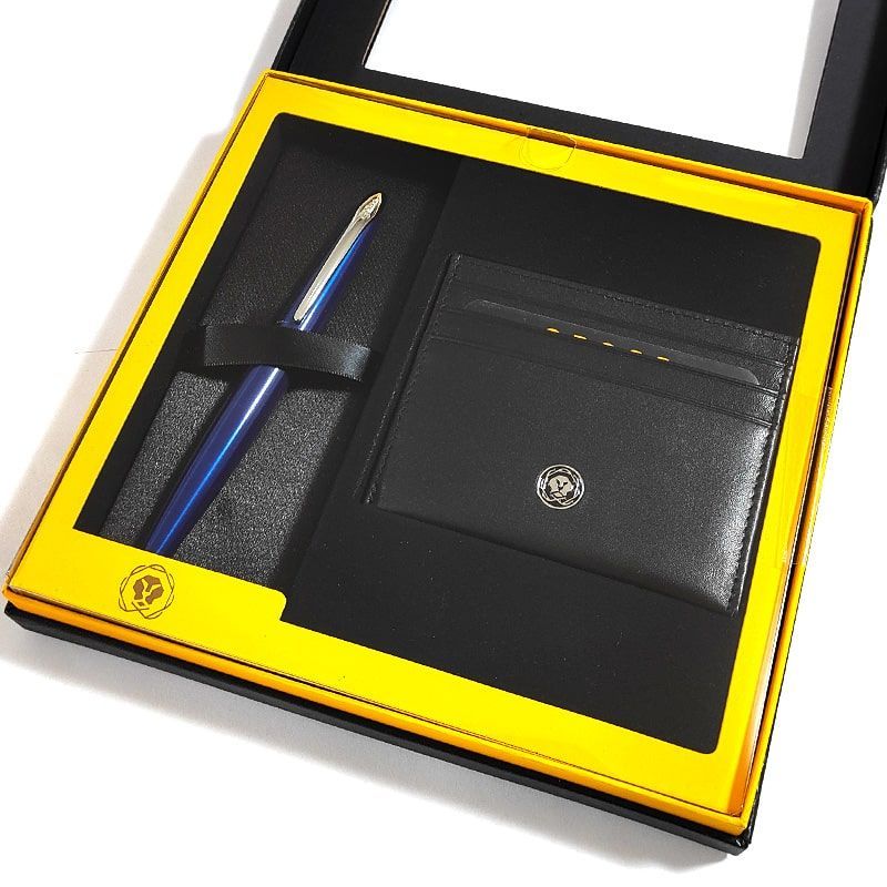 Cross ATX Series Gift Set with Blue Translucent Ballpoint Pen and Card Case — Japan Import