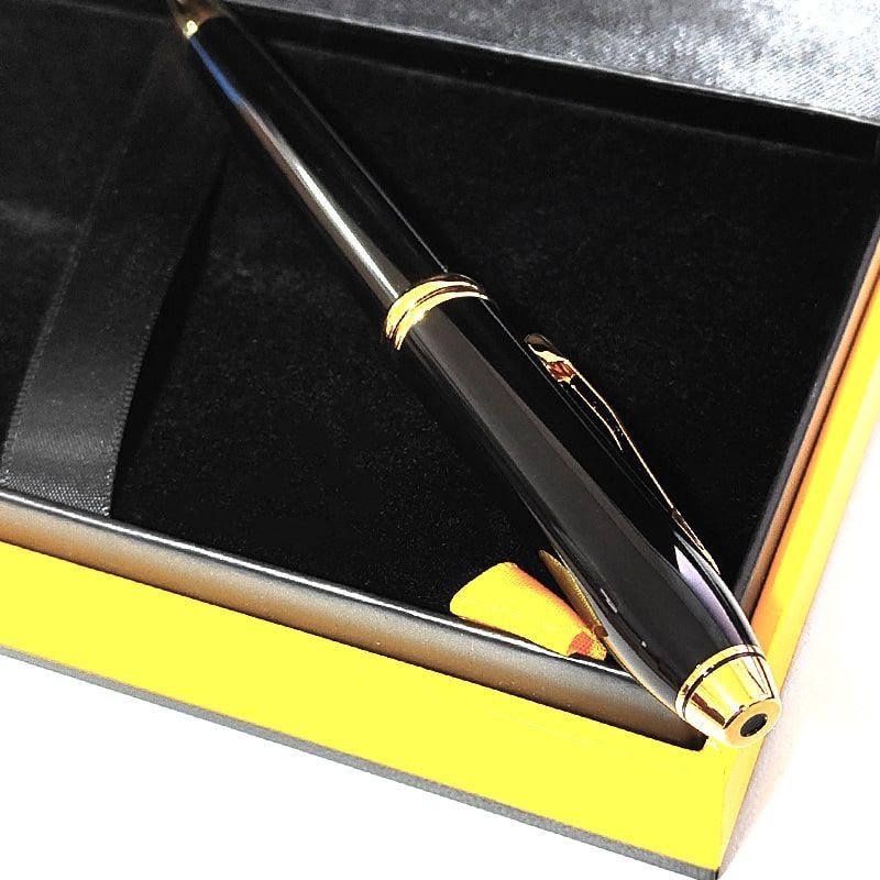 Cross Townsend Black Lacquer Gold Pen CROSS-N572TW
