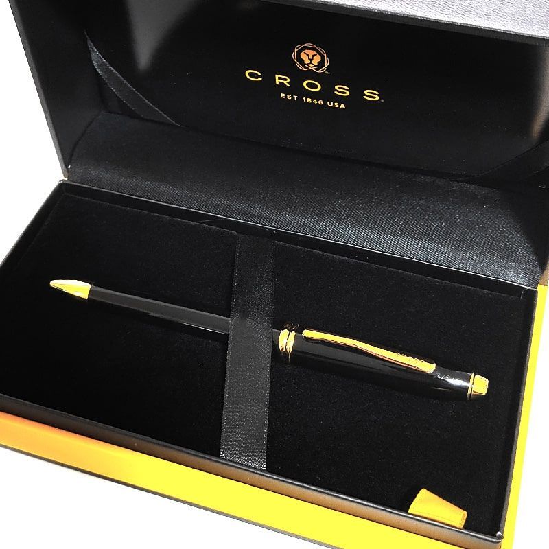 Cross Townsend Black Lacquer Gold Pen CROSS-N572TW