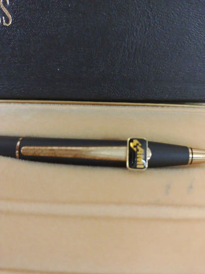 Cross Classic Century MCY-03-2b chrome finish pen with clip showing discoloration and scratches