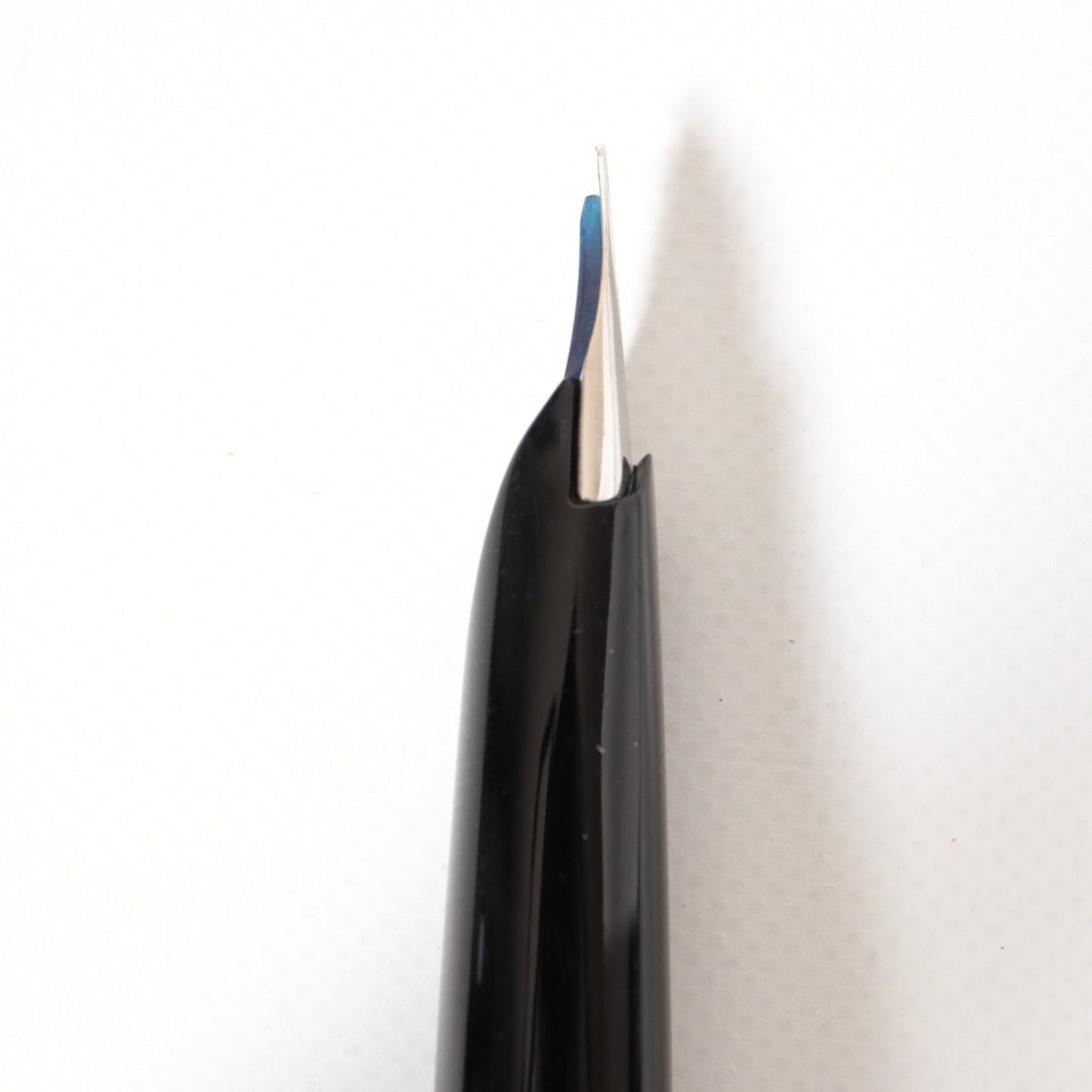 Pilot Elite Crosshatch short fountain pen in black and silver with 18K gold nib, vintage 1975 model