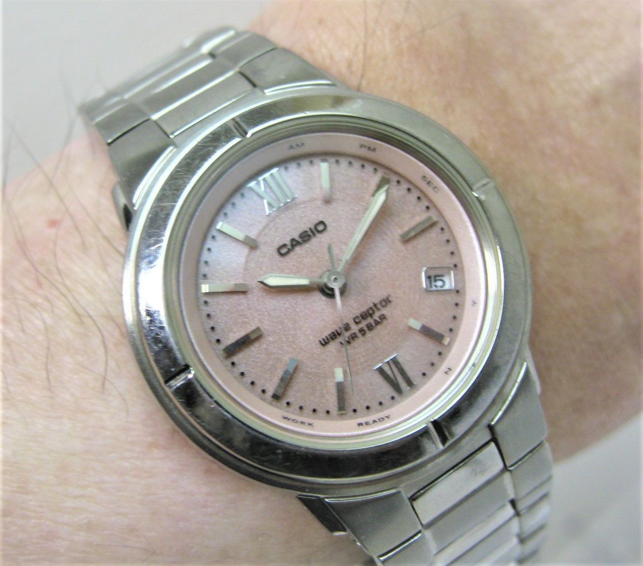 Casio Wave Ceptor LWQ-130 Titanium Ladies Watch Radio Solar Pink Dial Japan Import