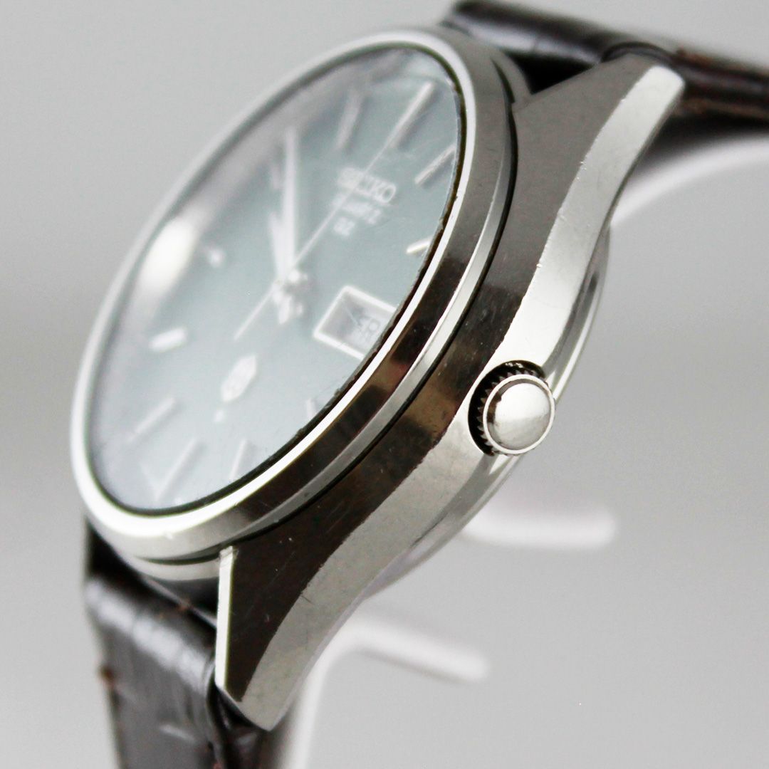 Seiko Vintage Men's Watch Model 0923-8000-G Silver Case Green Dial Quartz Day-Date — Japan Import