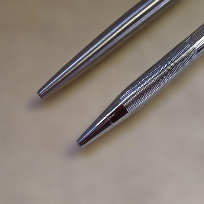 Parker Classic Century and Cross ballpoint pens set with black and blue ink, twist and click mechanisms