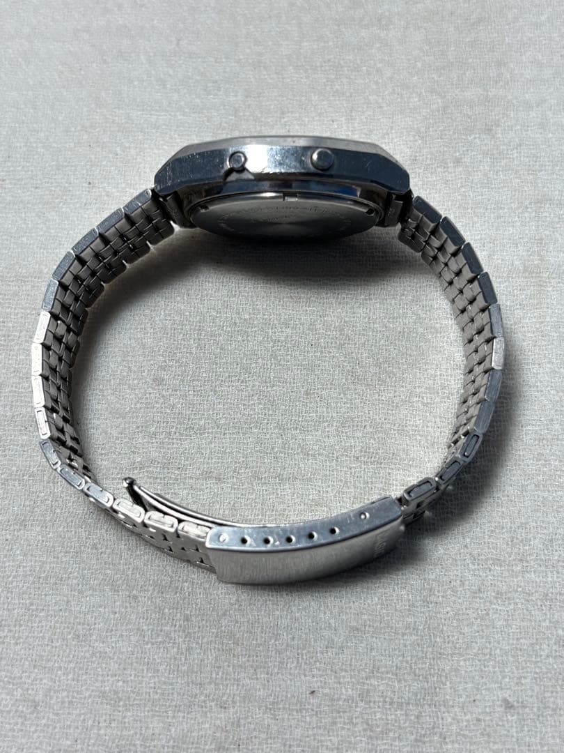 Casio W-51