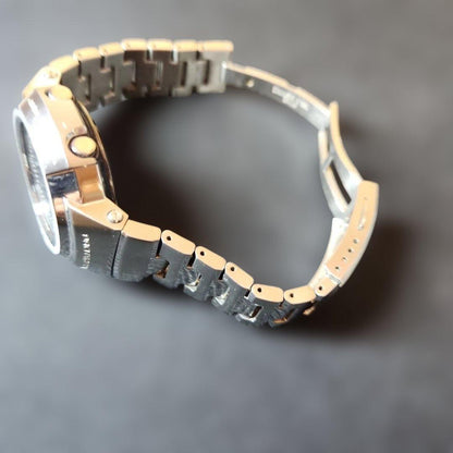 Casio G-Shock AWM-500D — Japan Import