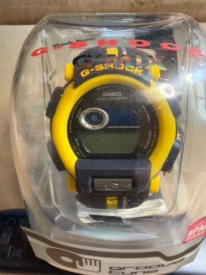 Casio G-Shock DW-003HH-9AT Digital Watch in Yellow and Black — Japan Import
