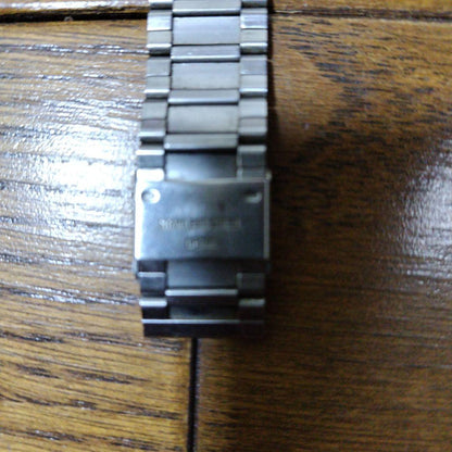 Casio LA-200 Digital Wristwatch — Japan Import