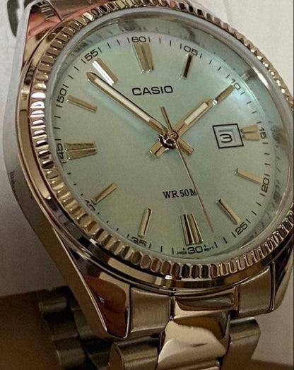 Casio Shell Ice Blue Tiffany Blue Ladies Watch Overseas Model Quartz Water Resistant 5ATM — Japan Import