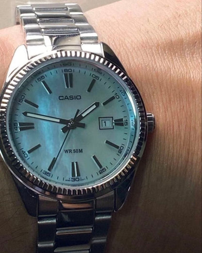 Casio Shell Ice Blue Tiffany Blue Ladies Watch Overseas Model Quartz Water Resistant 5ATM — Japan Import