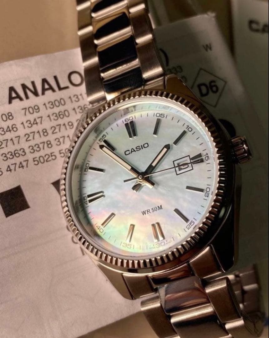Casio Shell Ice Blue Tiffany Blue Ladies Watch Overseas Model Quartz Water Resistant 5ATM — Japan Import