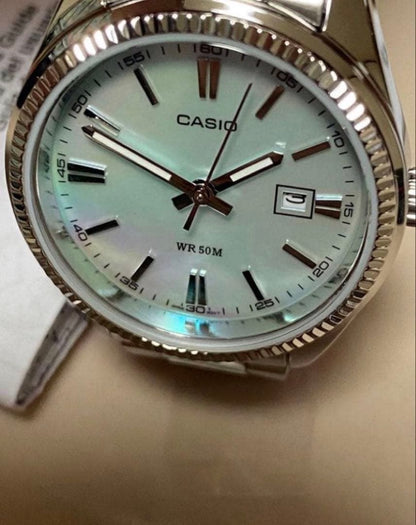 Casio Shell Ice Blue Tiffany Blue Ladies Watch Overseas Model Quartz Water Resistant 5ATM — Japan Import