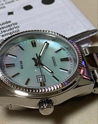 Casio Shell Ice Blue Tiffany Blue Ladies Watch Overseas Model Quartz Water Resistant 5ATM — Japan Import